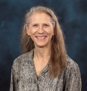 Kim Tutin headshot